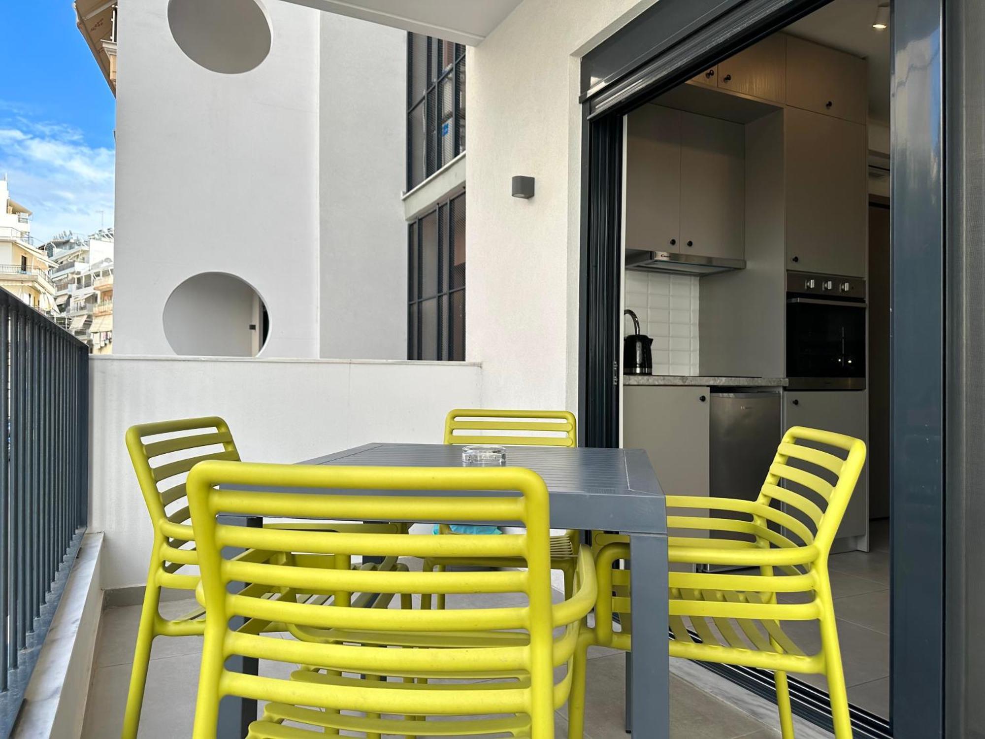 M & M - Boutique Apartments Атина Екстериор снимка