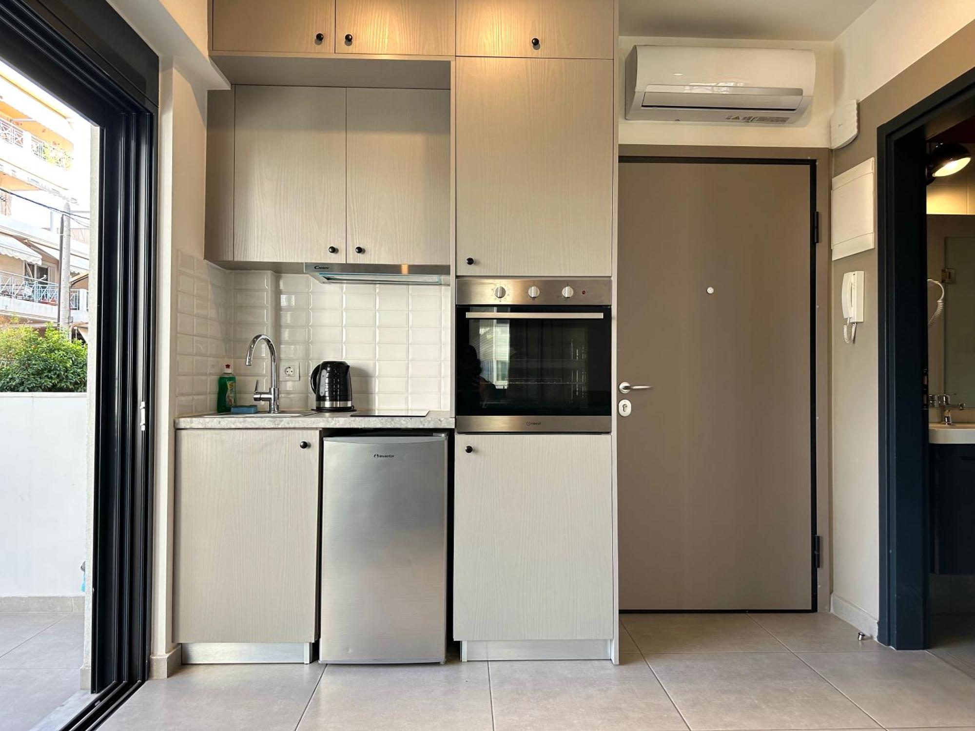 M & M - Boutique Apartments Атина Екстериор снимка