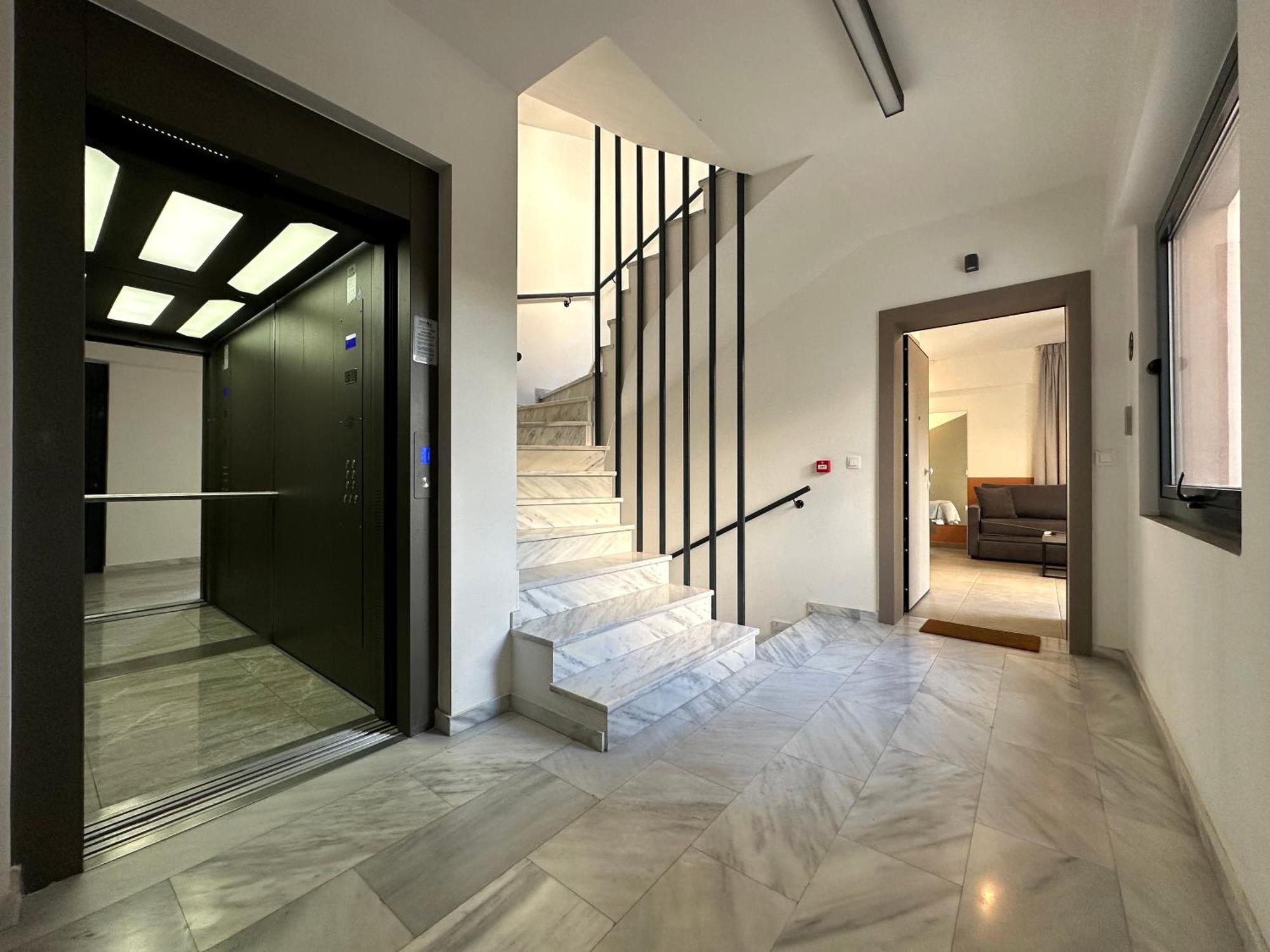 M & M - Boutique Apartments Атина Екстериор снимка