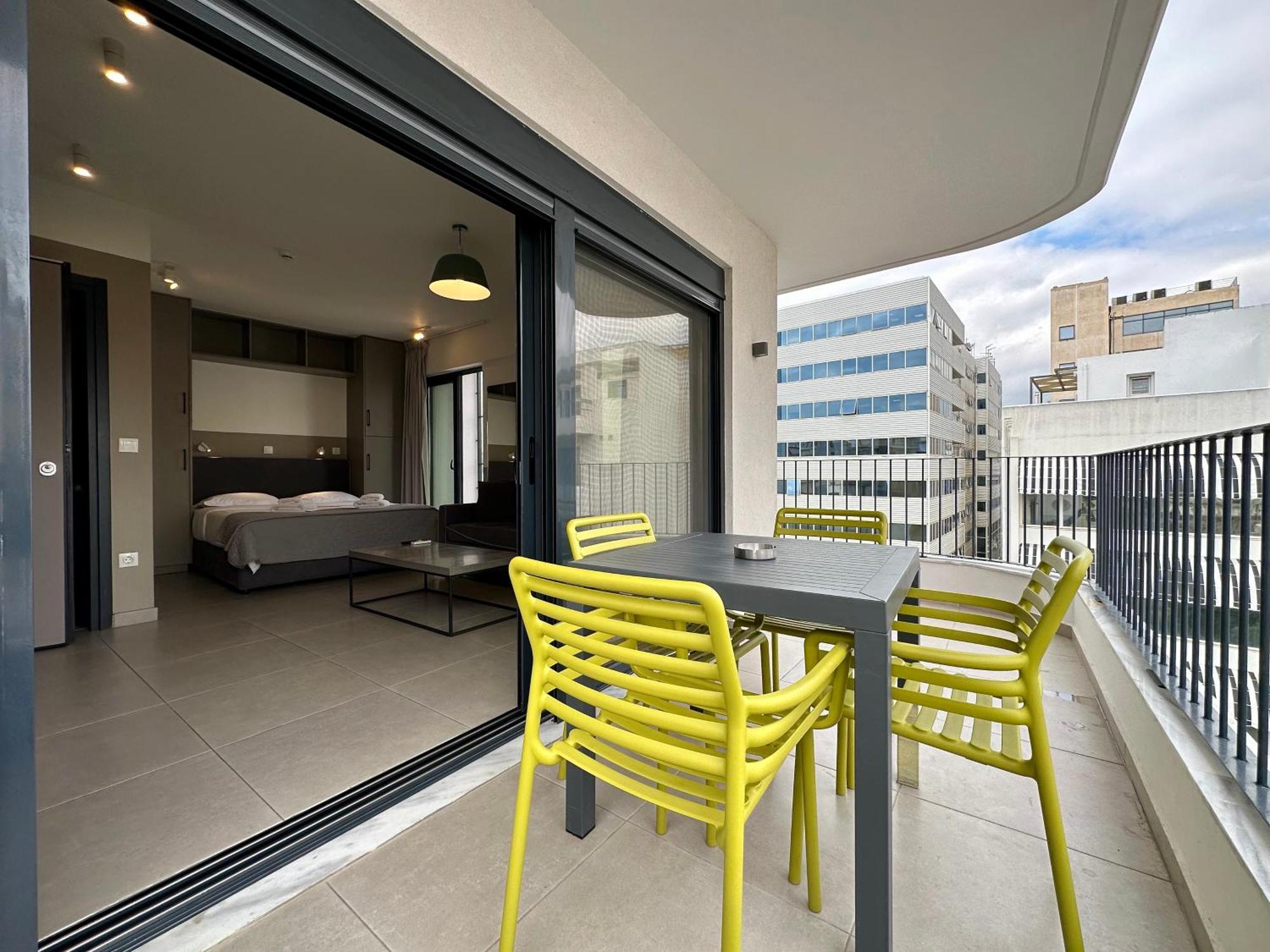 M & M - Boutique Apartments Атина Екстериор снимка